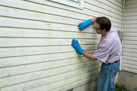 Best Siding Removal and Disposal  in Ashaway, RI